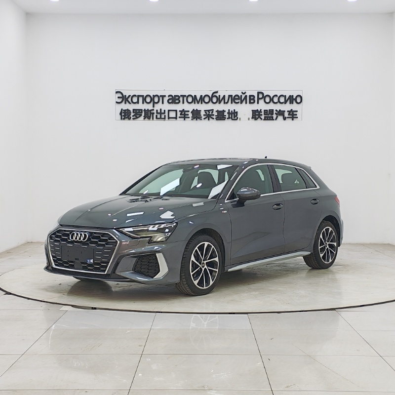  Audi A3 2023 года, обновлённая версия, Sportback 35 TFSI, базовая спортивная модификация