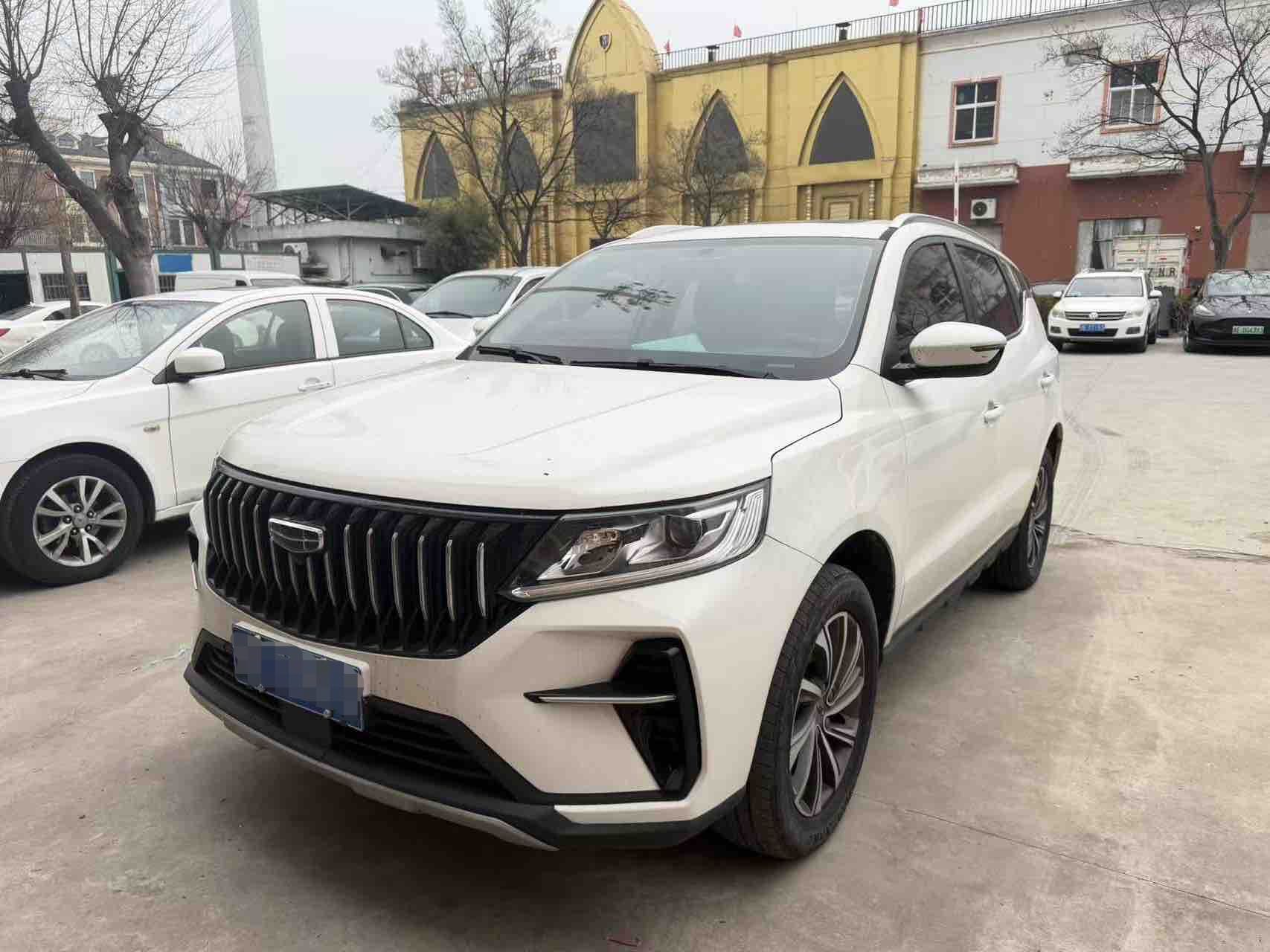 2022 год модель Geely Yuanjing X6 PRO 1.4T автоматическая премиум-версия