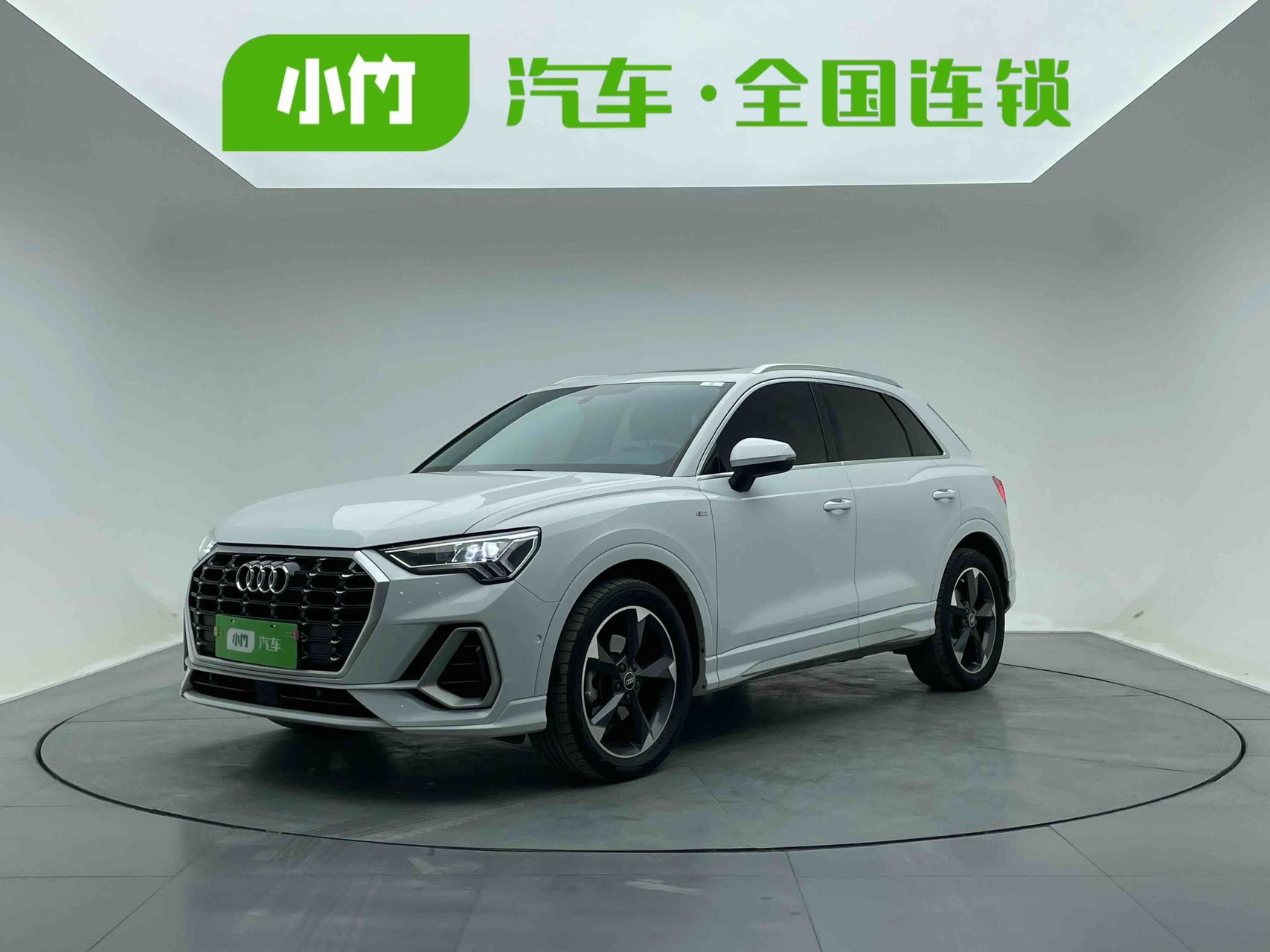 Audi Q3 2022 года 35 TFSI модификация Stylish Sport