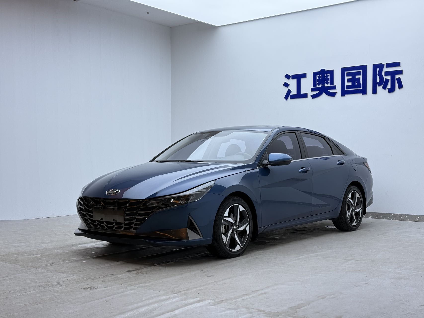 2021 1.5L CVT LUX Премиум-версия