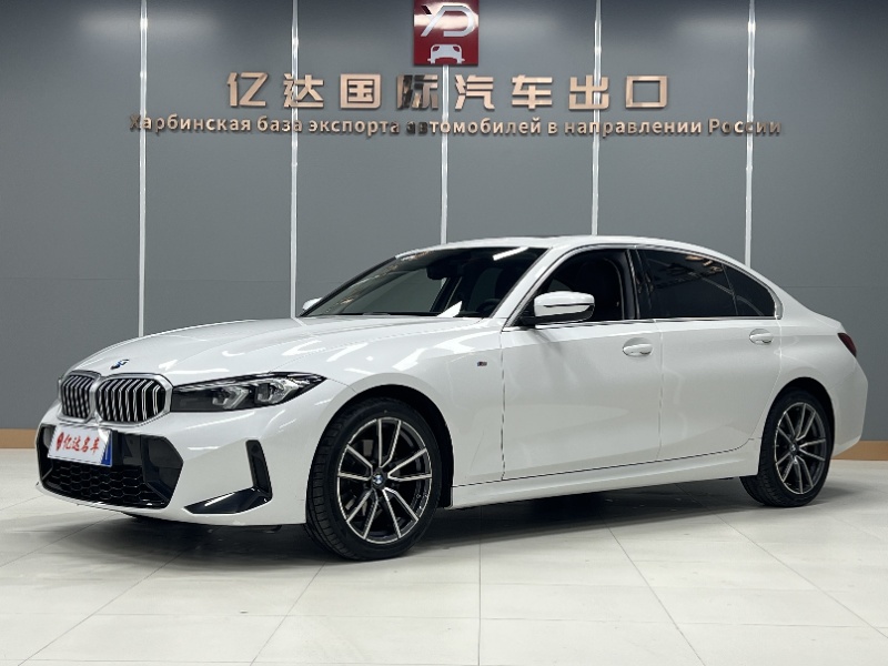 BMW 3 серии 320Li спортпакет 2023 года