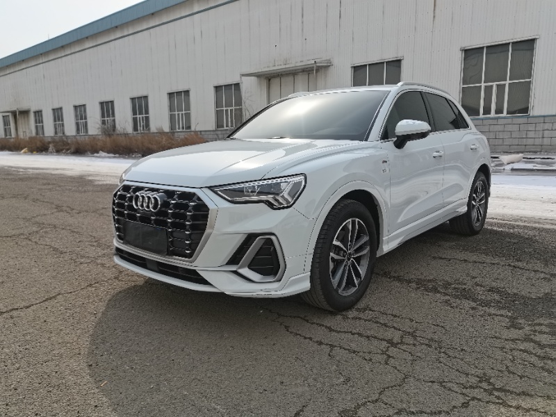 Audi Q3 35 TFSI предприимчивый динамичный