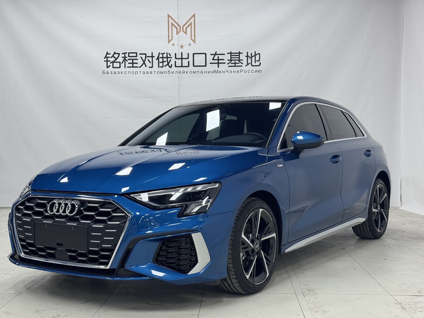 Audi A3 2022 Sportback 35 TFSI                          Стильный спортивный вариант