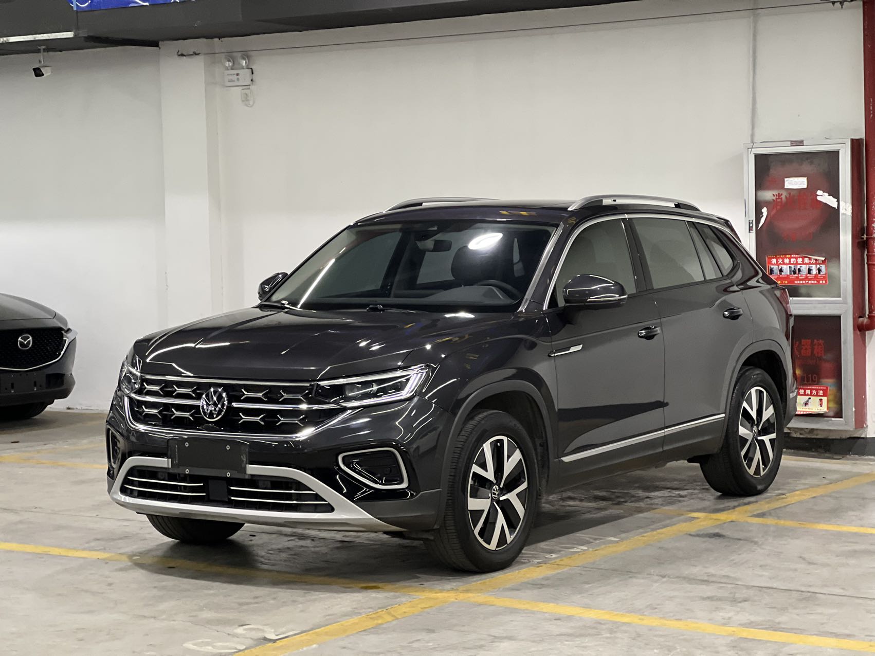 Volkswagen Tayron 2023 модель 280TSI, полноприводная роскошная версия plus