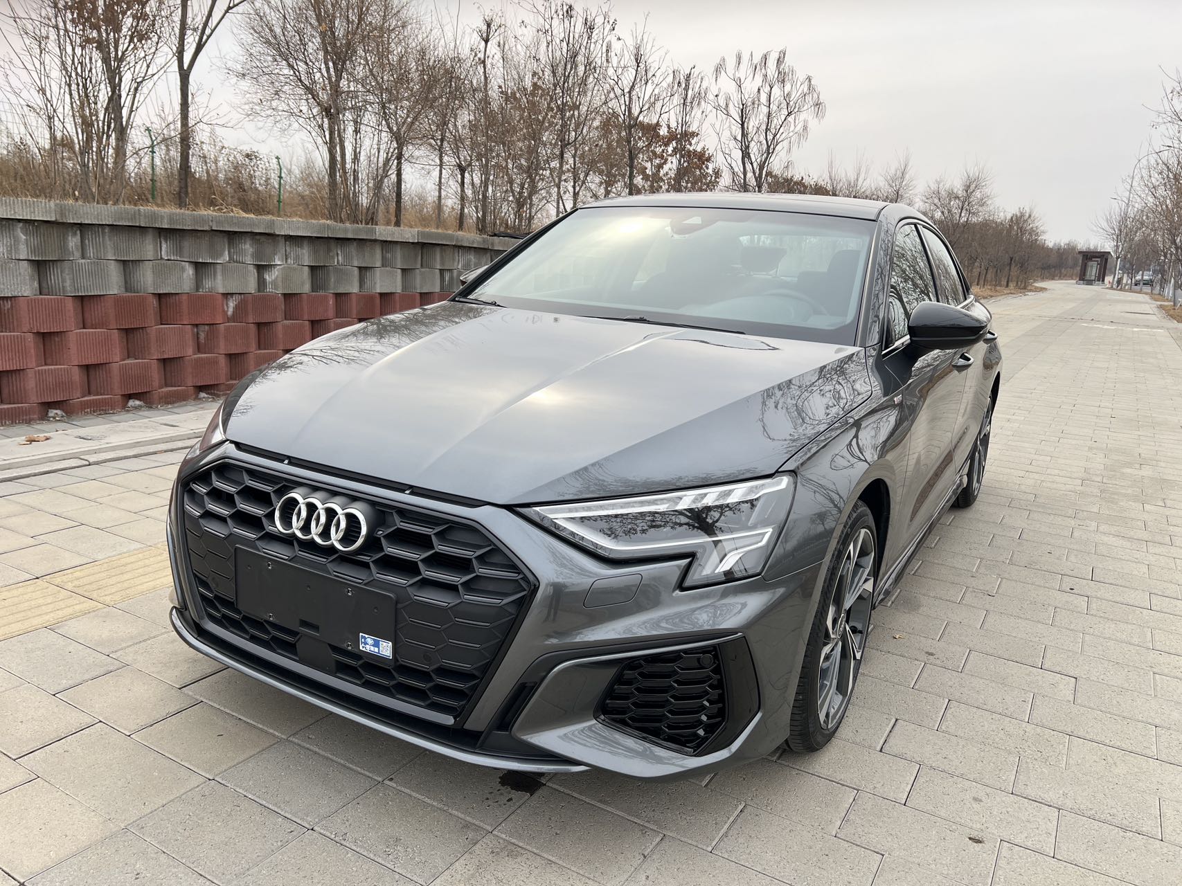 Audi A3L Limousine 35 TFSI люксовая спортивная версия 2022 года