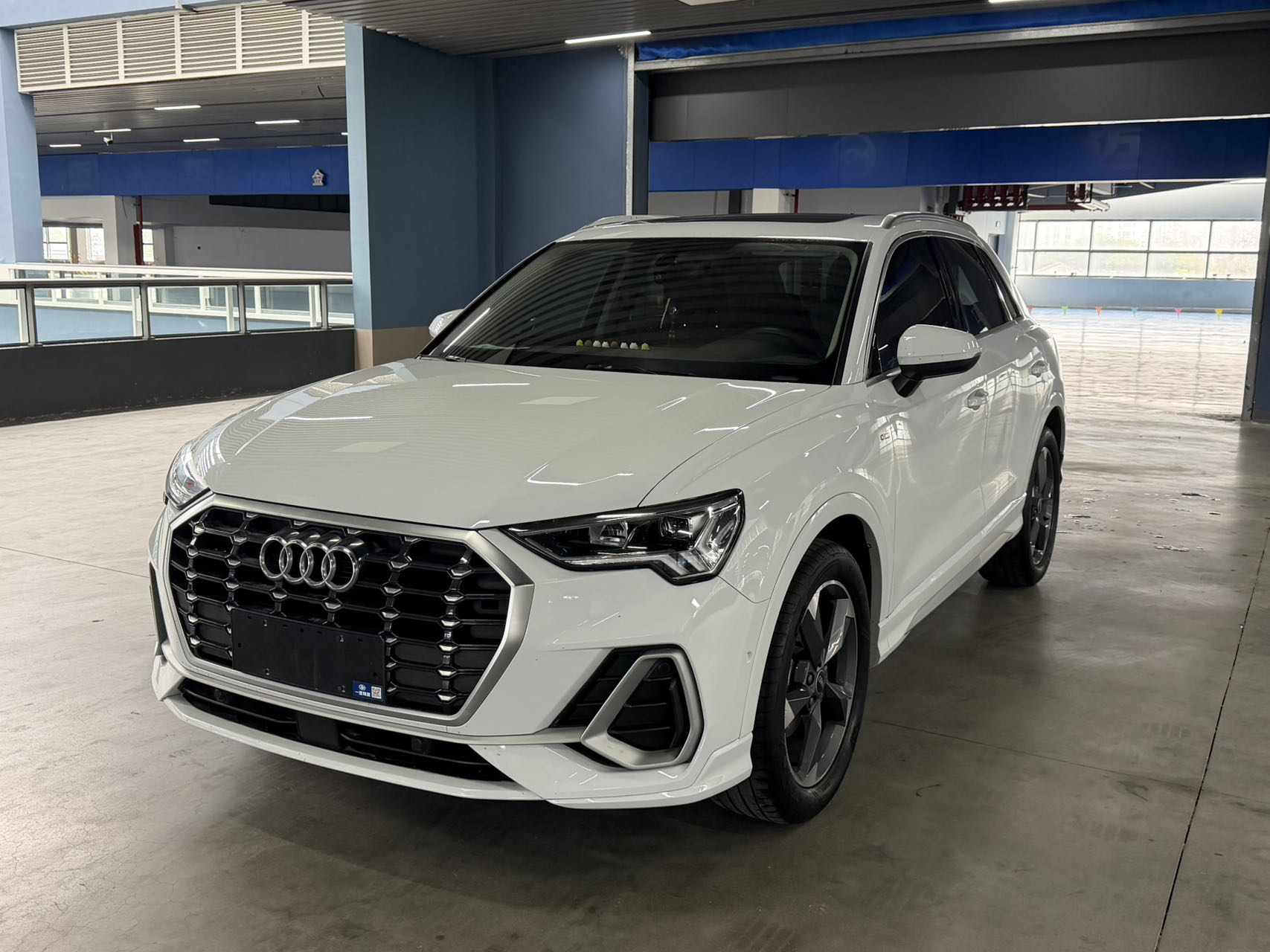 Ауди Q3 2022, 35 TFSI, Динамик, белый