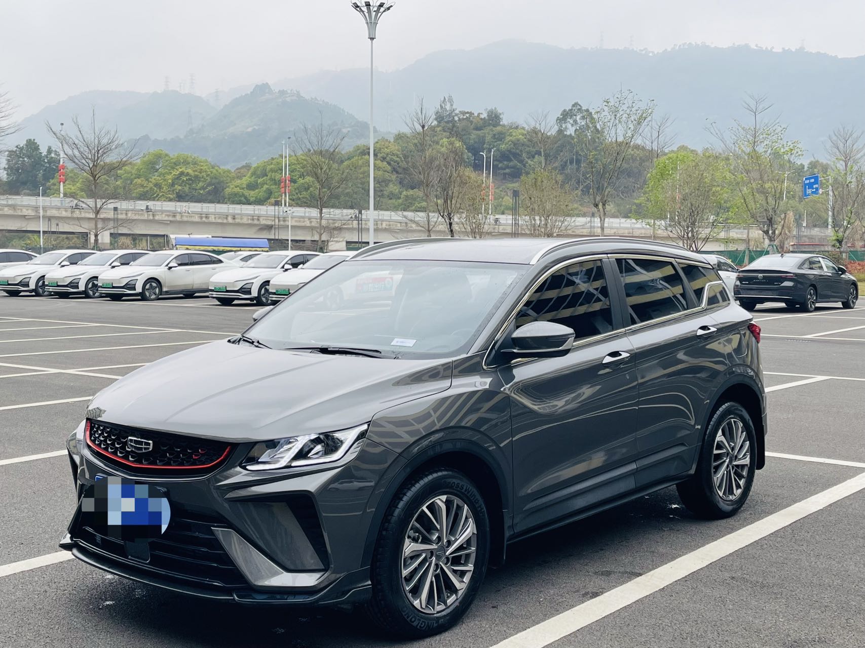 Geely Bin Yue 1.4T Платиновая версия 2022 года