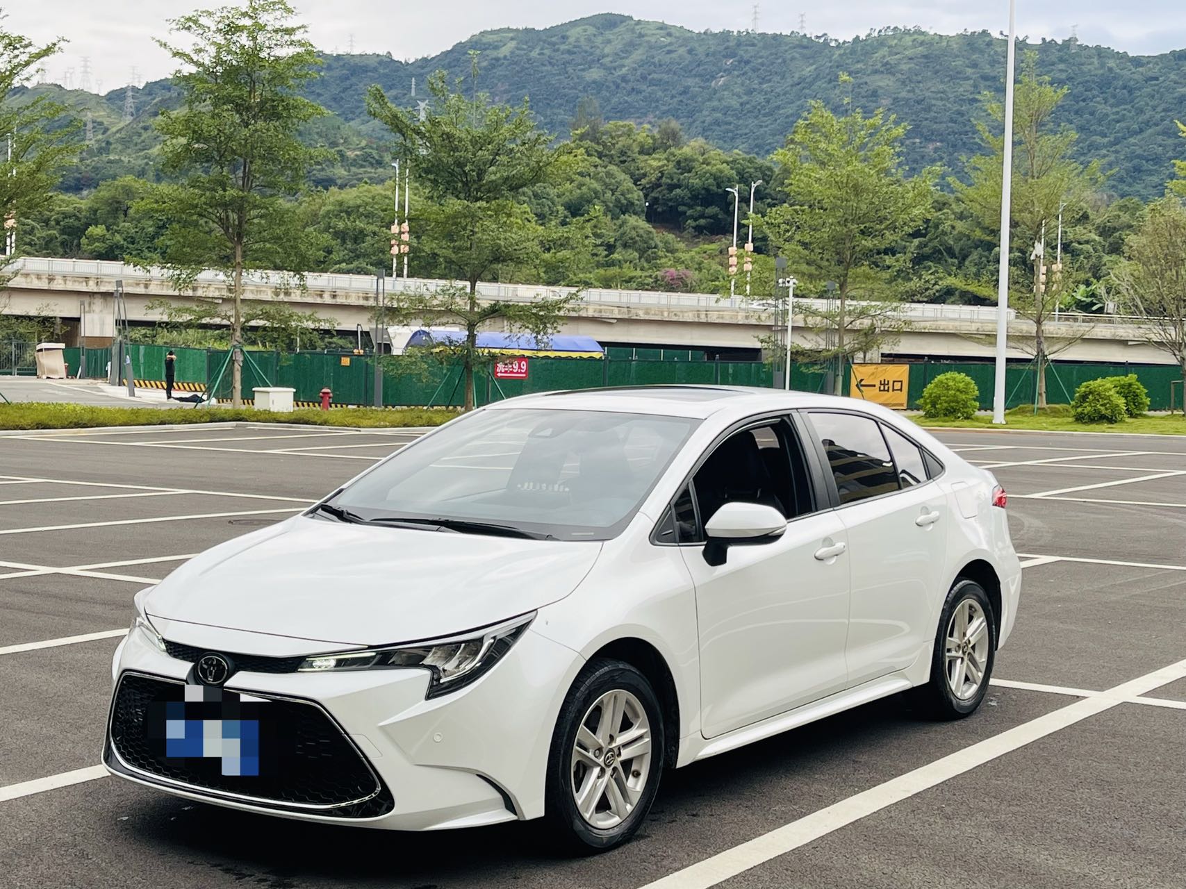 Toyota Levin 185T роскошная версия 2022 года