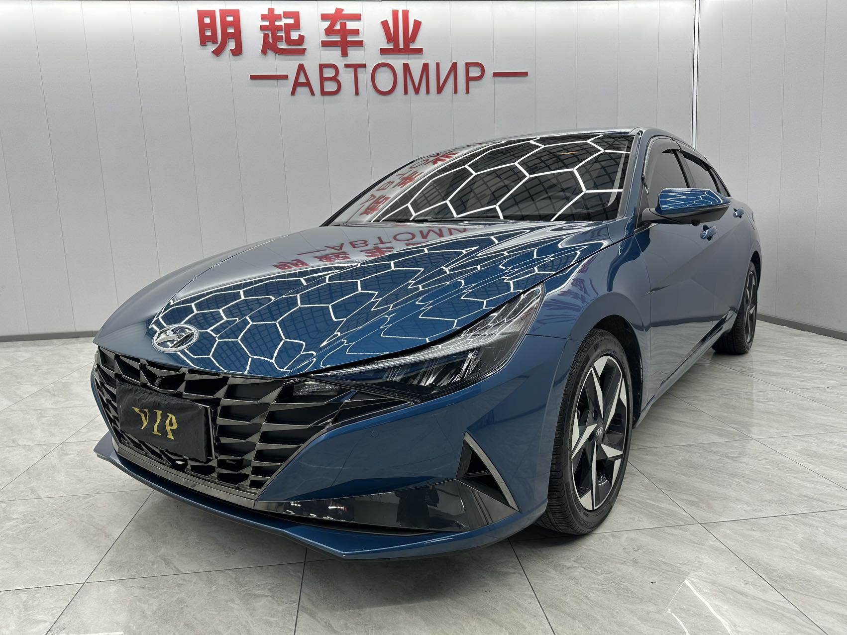Хюндай Элантра 2022, 1.5L, CVT, комплектация LUX