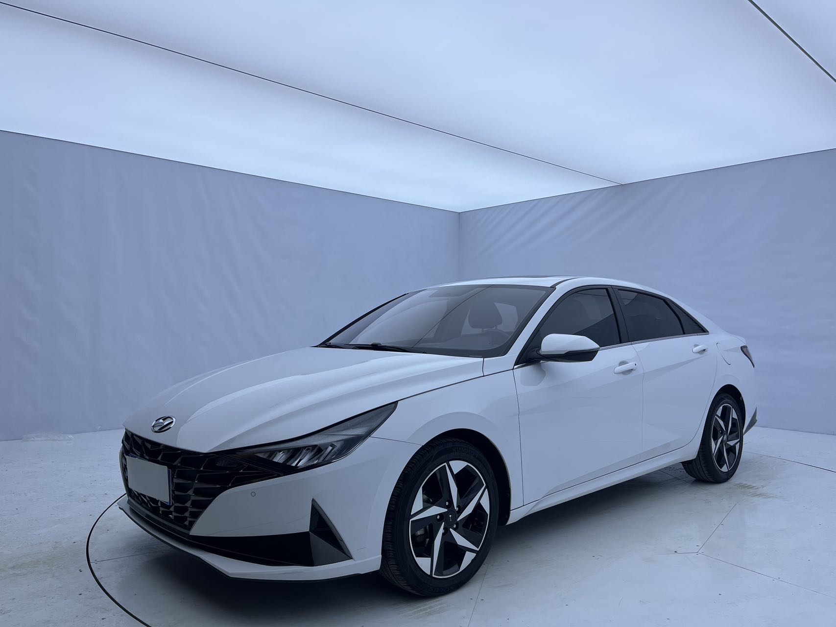 Хёндай Элантра 2021 1.5L GLX Комфорт