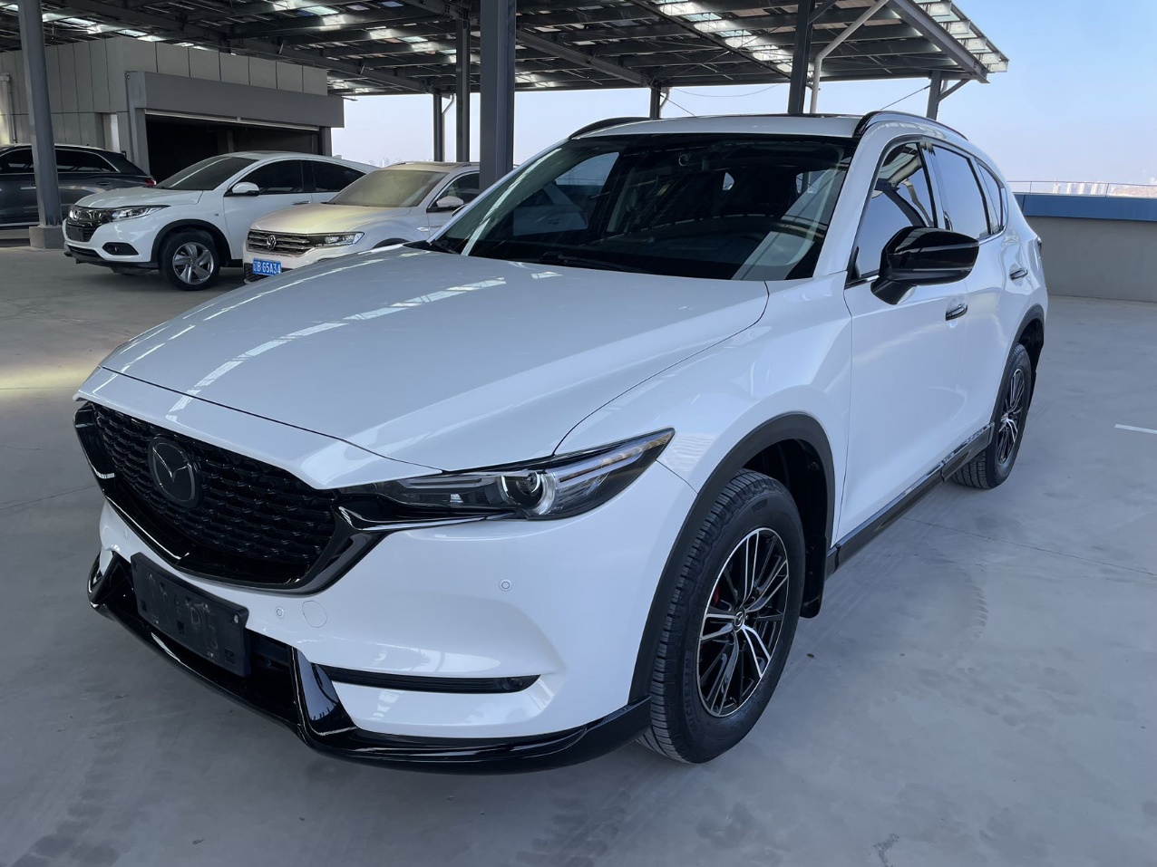 Mazda CX-5 2021 года, 2.0L, автомат, передний привод, версия Black Knight