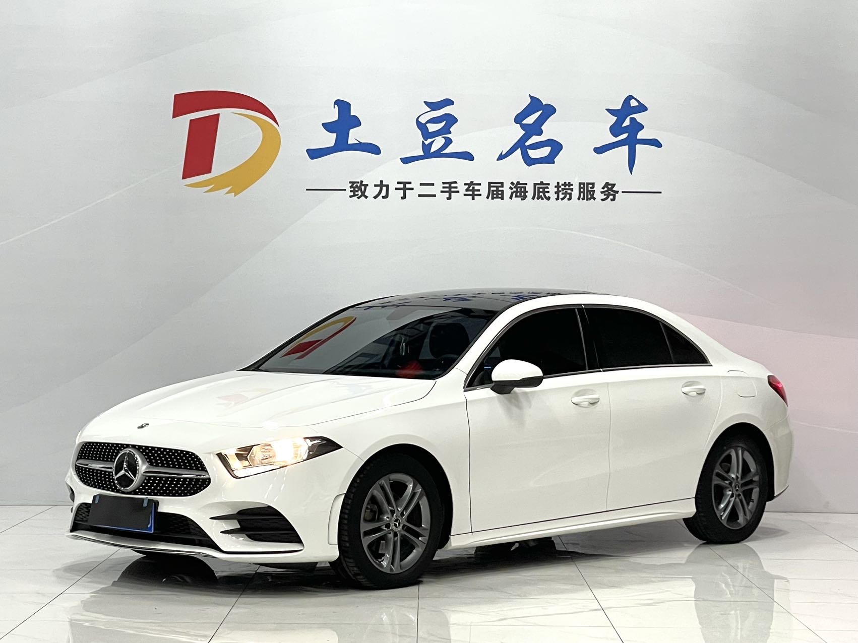 Mercedes-Benz A-Class 2022 года, рестайлинг, A 180 L, спортивный седан