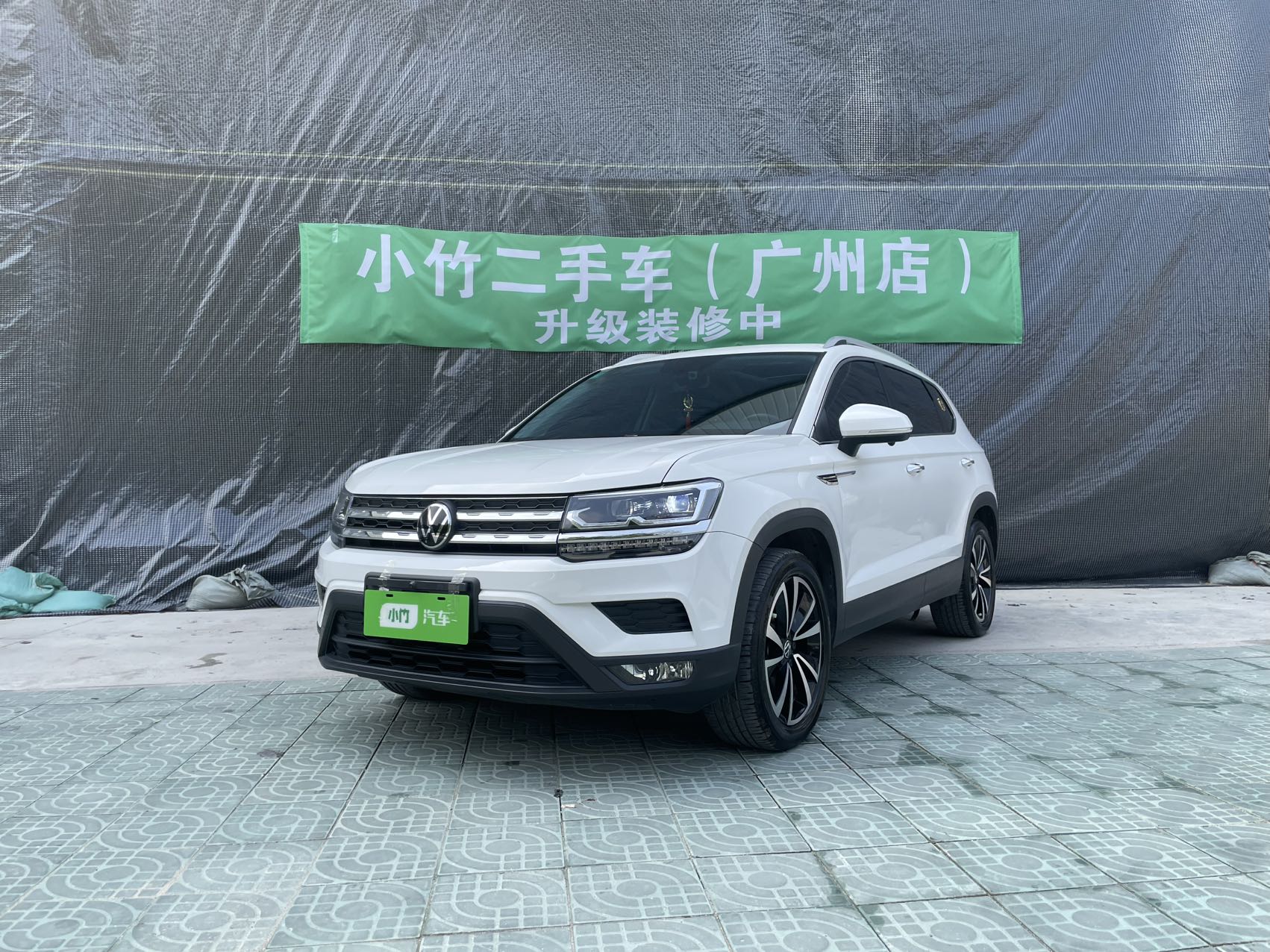 Volkswagen Tharu 2022 280TSI передний привод, люксовая версия