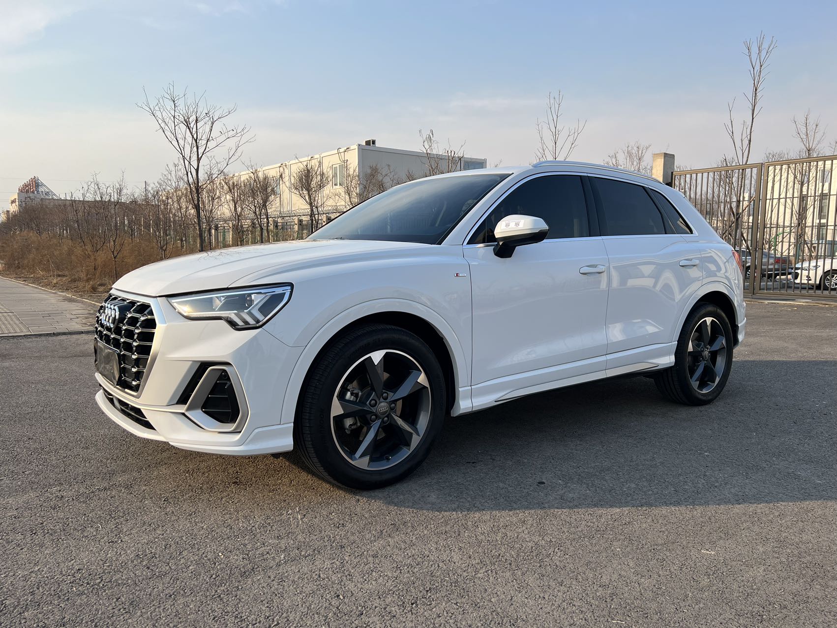 2023 Audi Q3 35 TFSI модный и динамичный