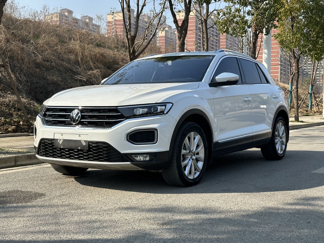  Volkswagen T-Roc 2021 г., рестайлинг, 280 TSI, DSG, передний привод, Trendline/Elite (Элит)
