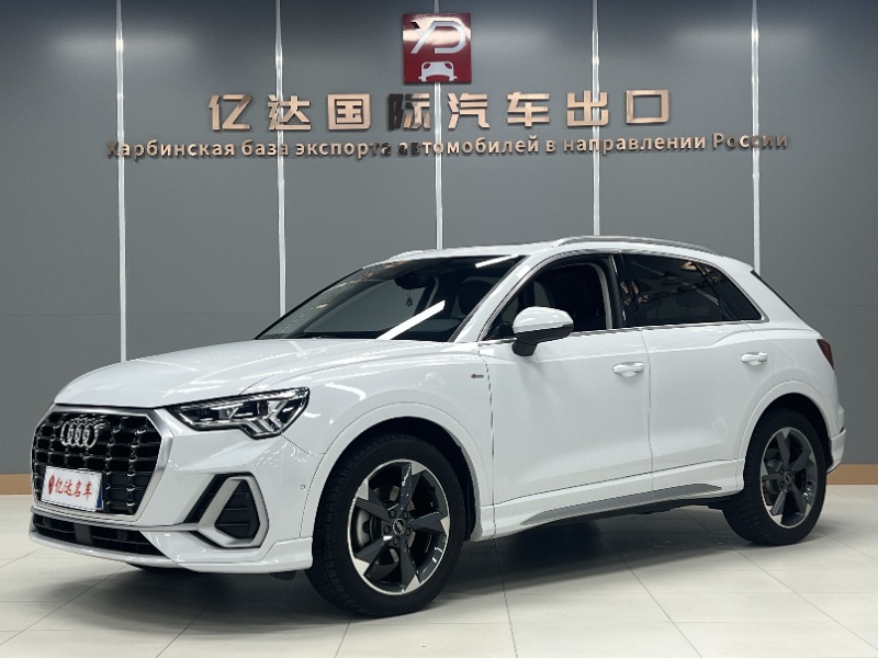 Audi Q3, 35TFSI Динамичный стиль (1.4T)