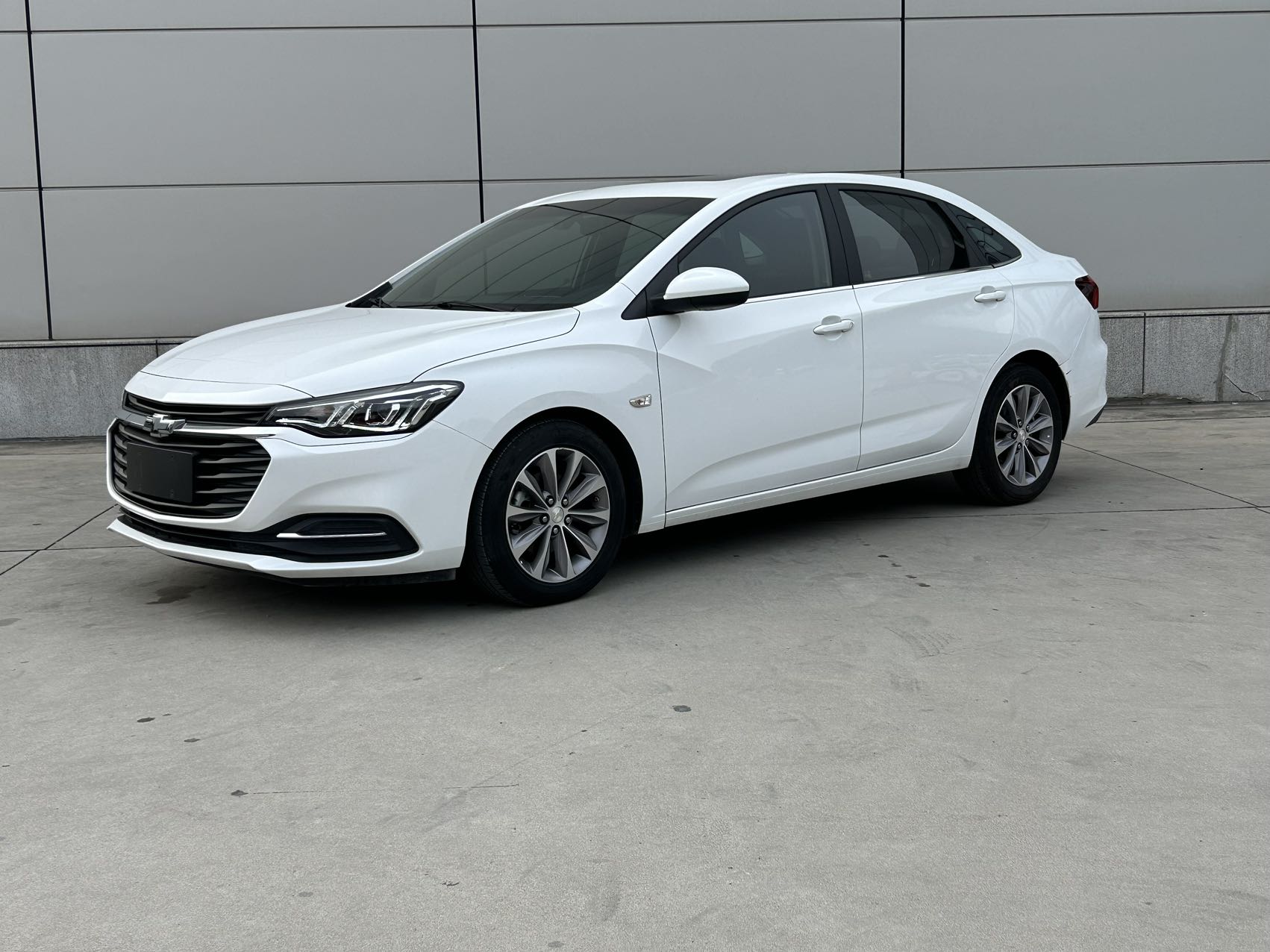 2021 модель Cruze 320 автоматическая версия с люком, стандарт Евро VI