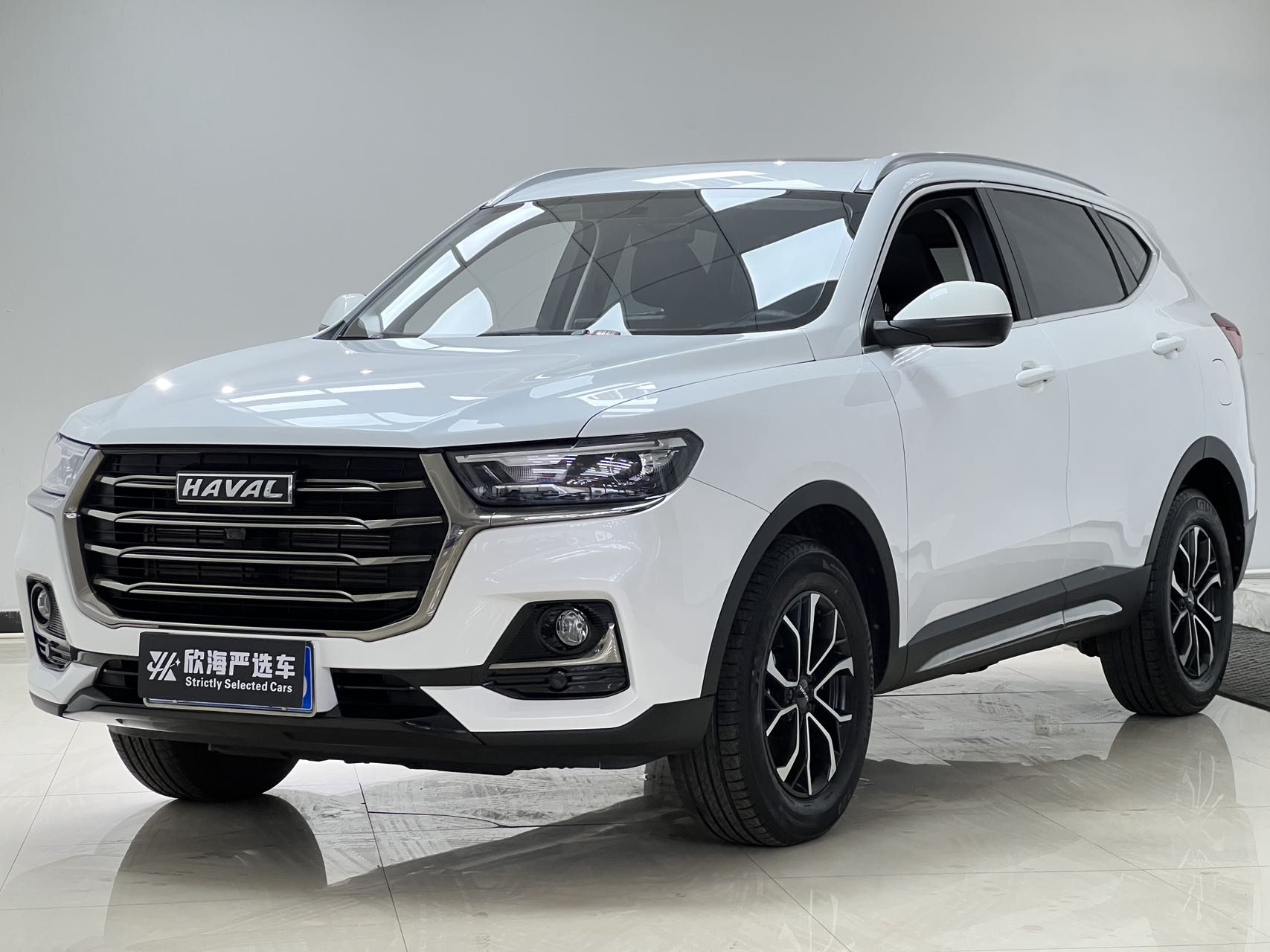 2021 модель Haval H6, версия Guochao, 1.5T, автоматная городская версия (с подогревом сидений)