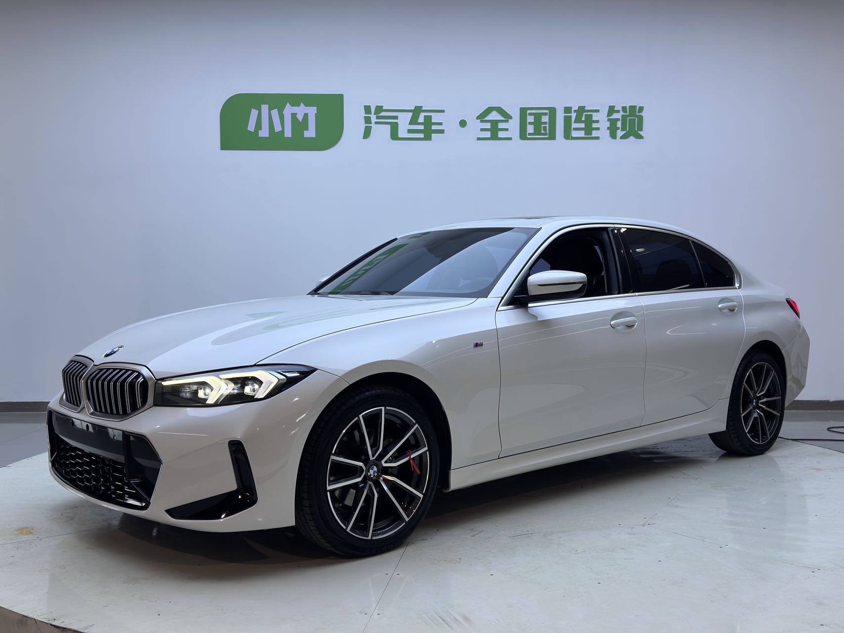 BMW 3 серии 2023 модель 320Li M спортивный пакет