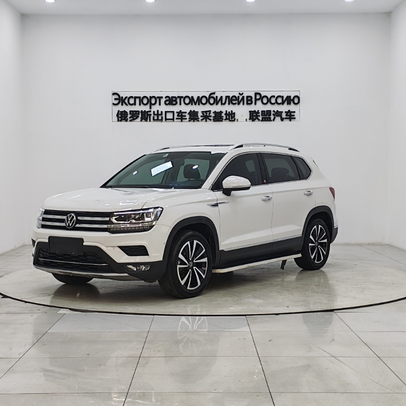 Volkswagen Tharu 2022 280TSI, передний привод, флагманская версия