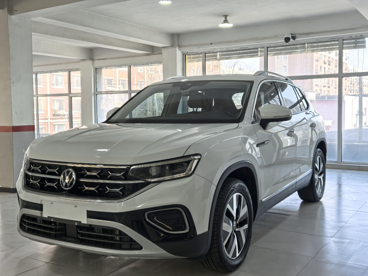 Volkswagen Tayron 2023 года, 280TSI, передний привод, версия Luxury Plus Advanced
