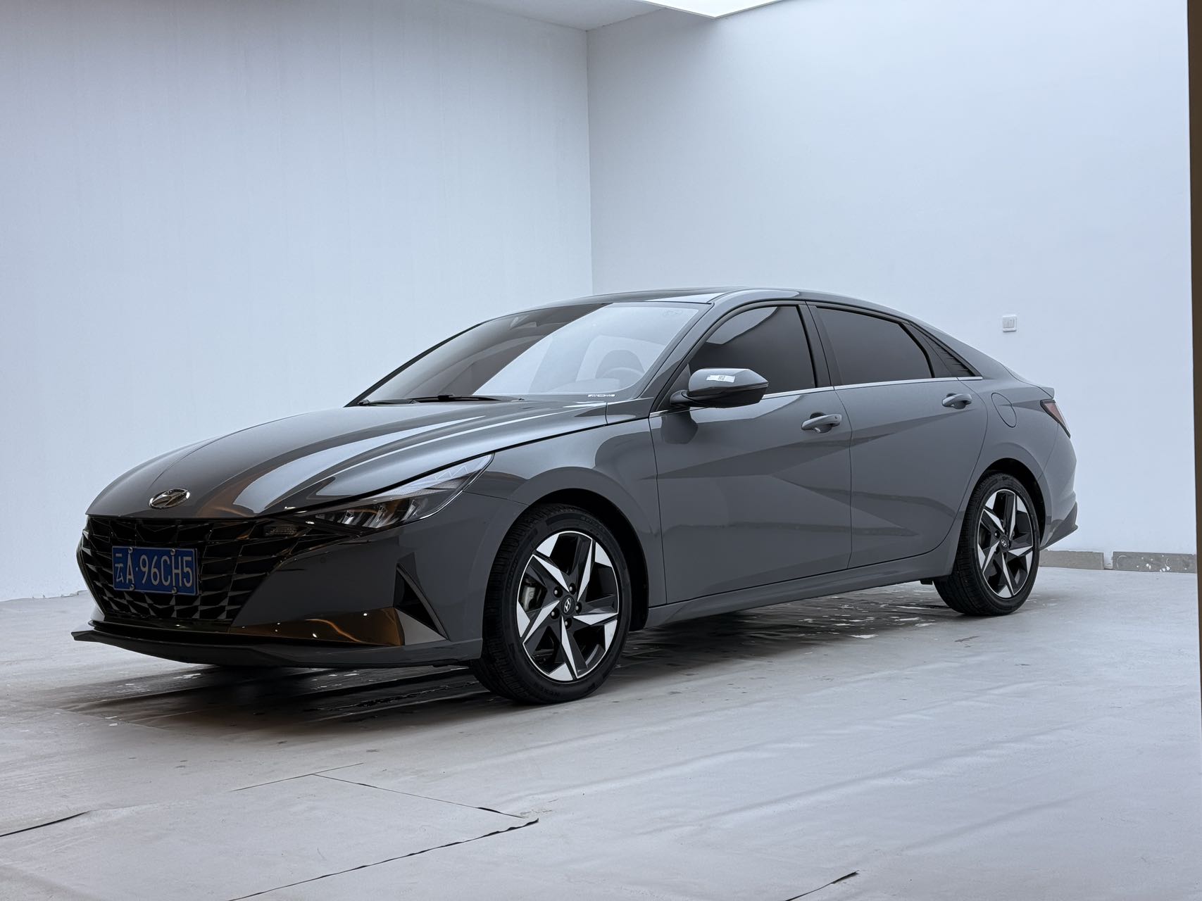 Hyundai Elantra2021 год, 1.5L CVT, версия LUX премиум