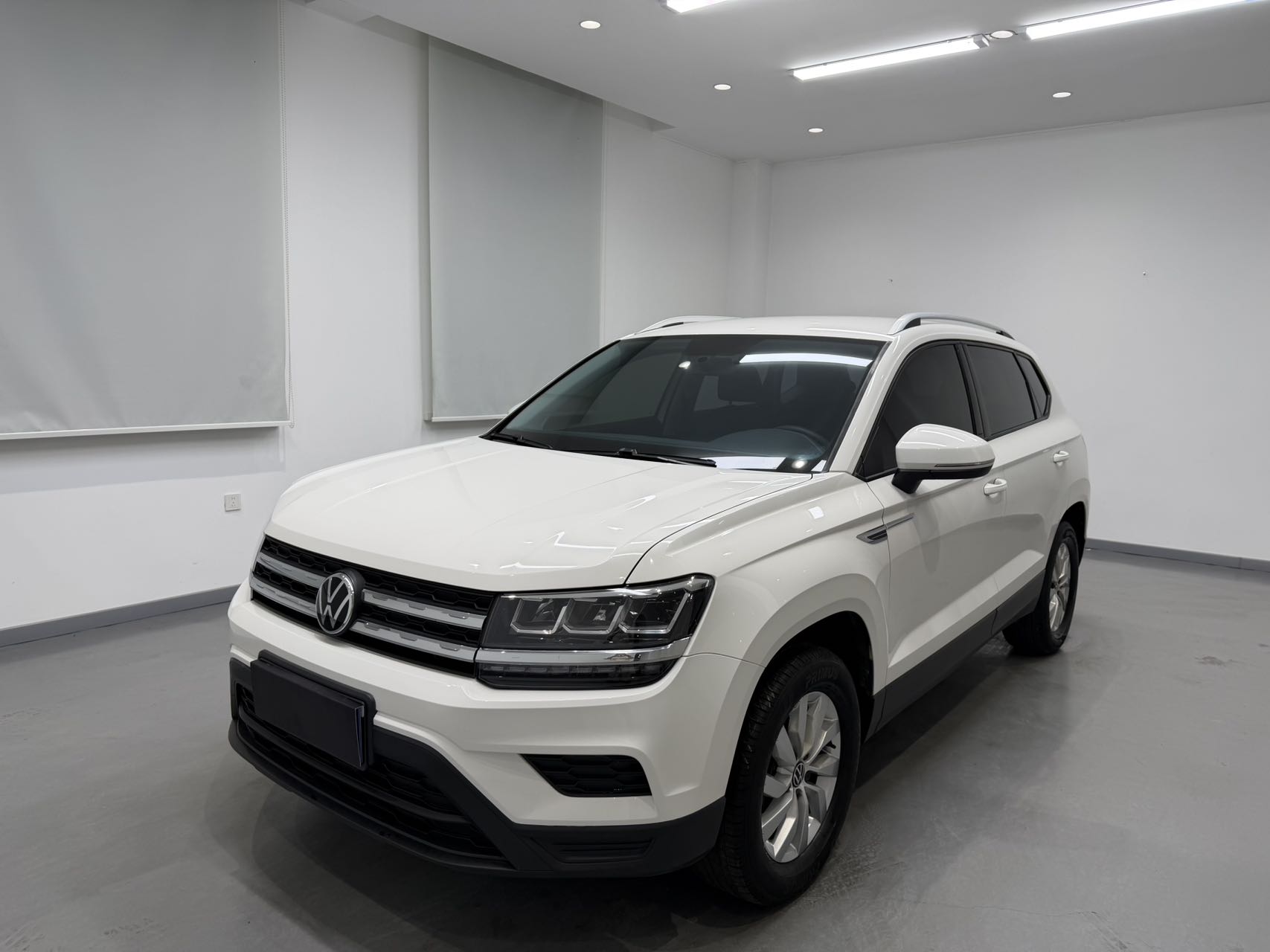 Фольксваген Тхару 2021, 280 TSI, передний привод, Фэнгшань