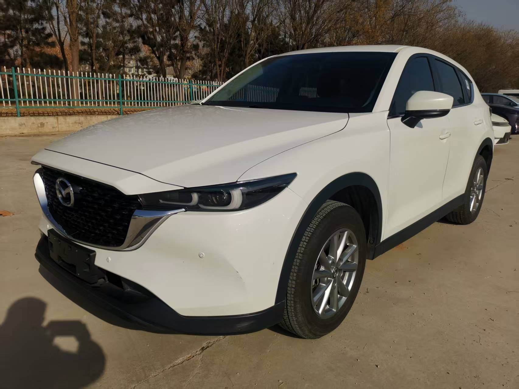 Mazda CX-5 2022 года выпуска, 2.0L, автомат, передний привод, комплектация Zhi Shang