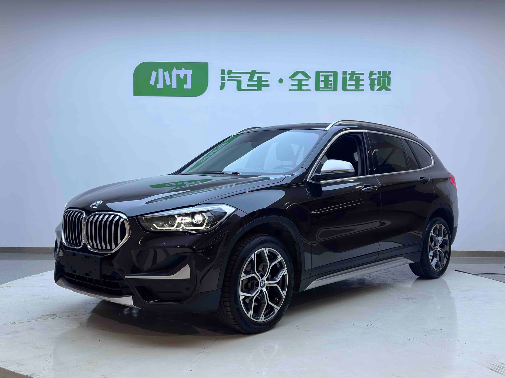 BMW X1 sDrive20Li 2022 года, роскошная версия