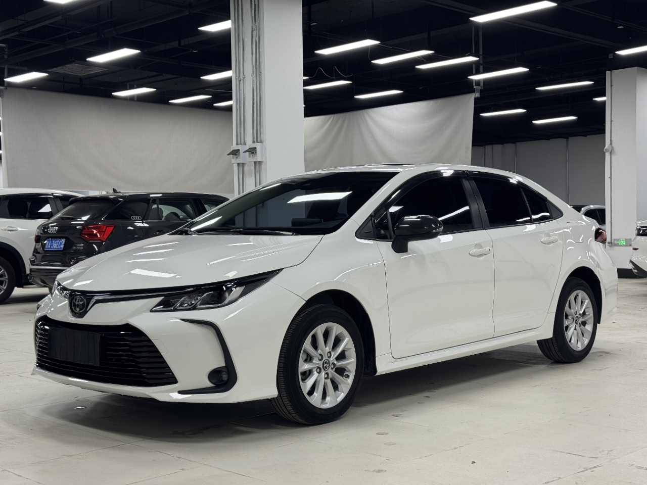 Toyota Corolla 2021 года, версия 1.2TS-CVT Elite PLUS