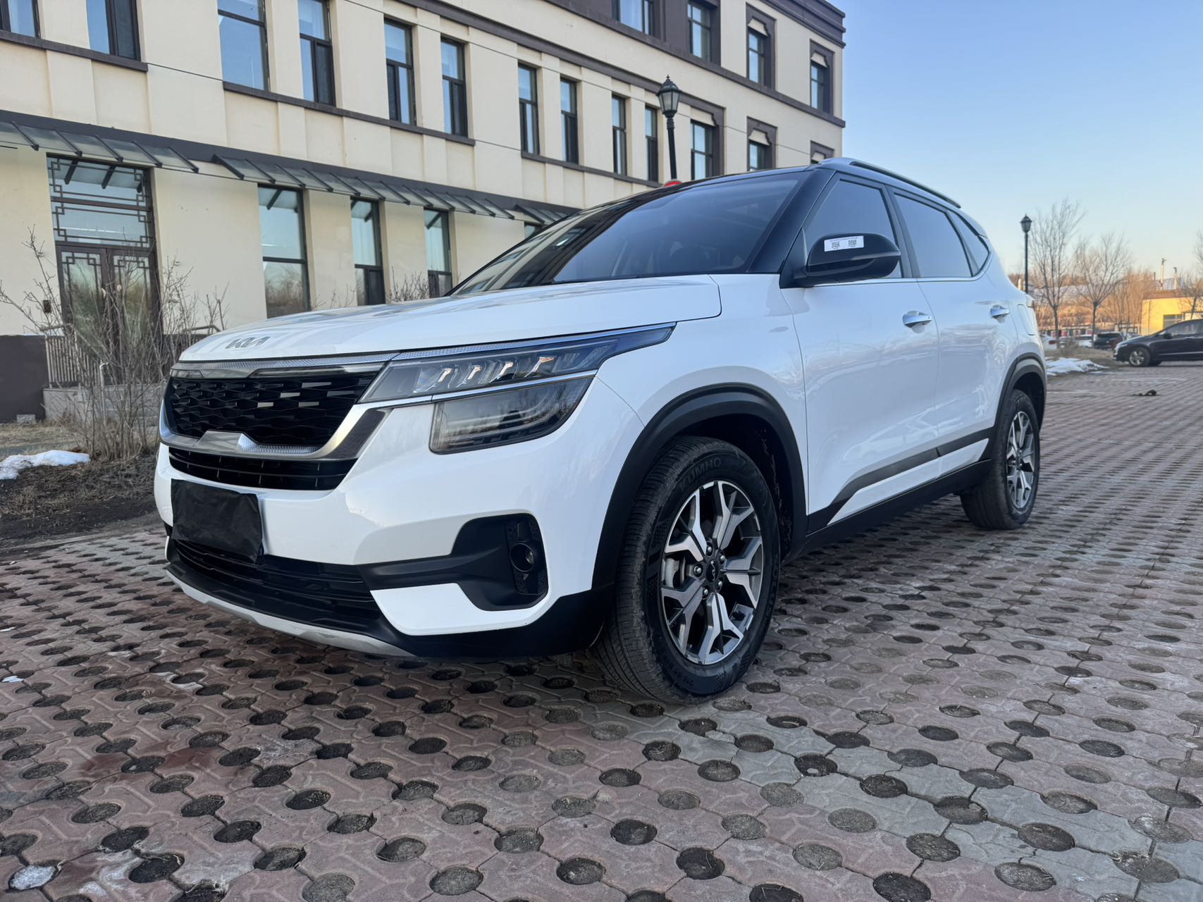 Kia KX3, модель 2022 года, версия Aopao 1.5L CVT обновленная