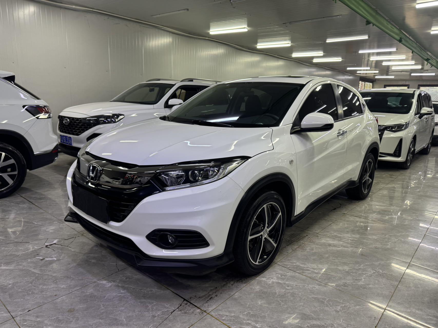 Honda Vezel 1.5L CVT Pioneer 2021