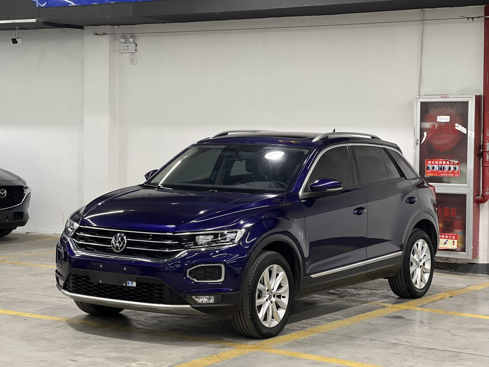 Volkswagen T-ROC Танцевая песня 2021 года обновленная версия 280TSI DSG передний привод Элитная умная версия