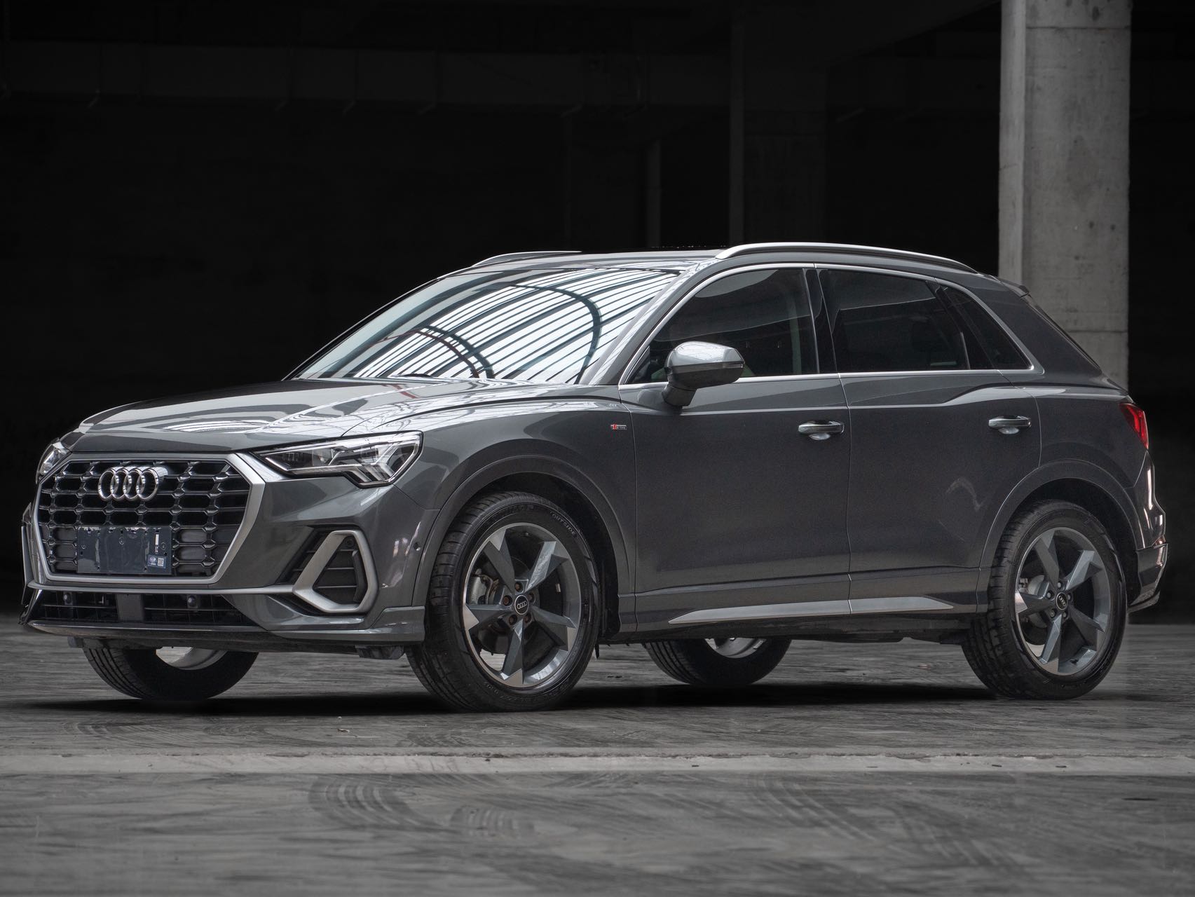 23 Модный и динамичный Audi Q3