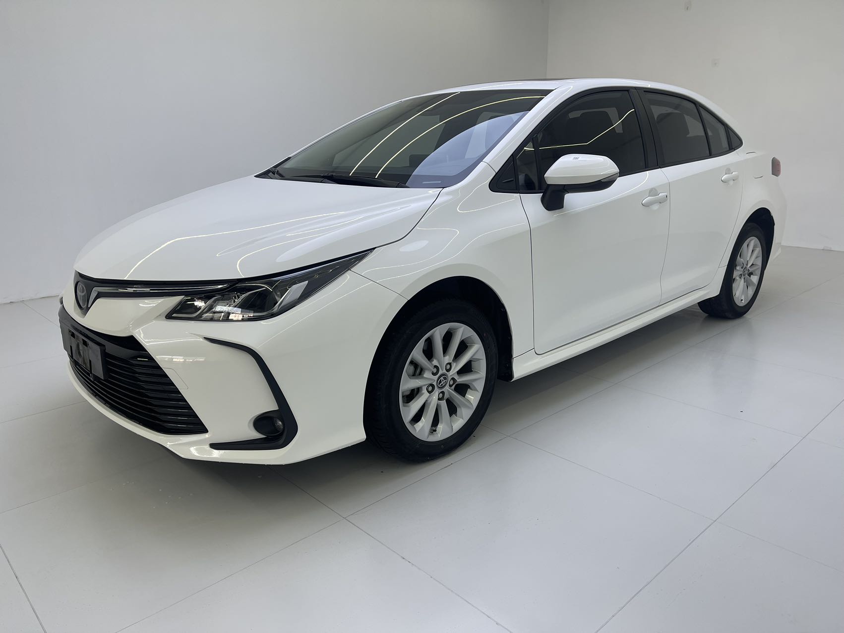 Toyota Corolla 21 года, 1.2T S - CVT Элитная PLUS