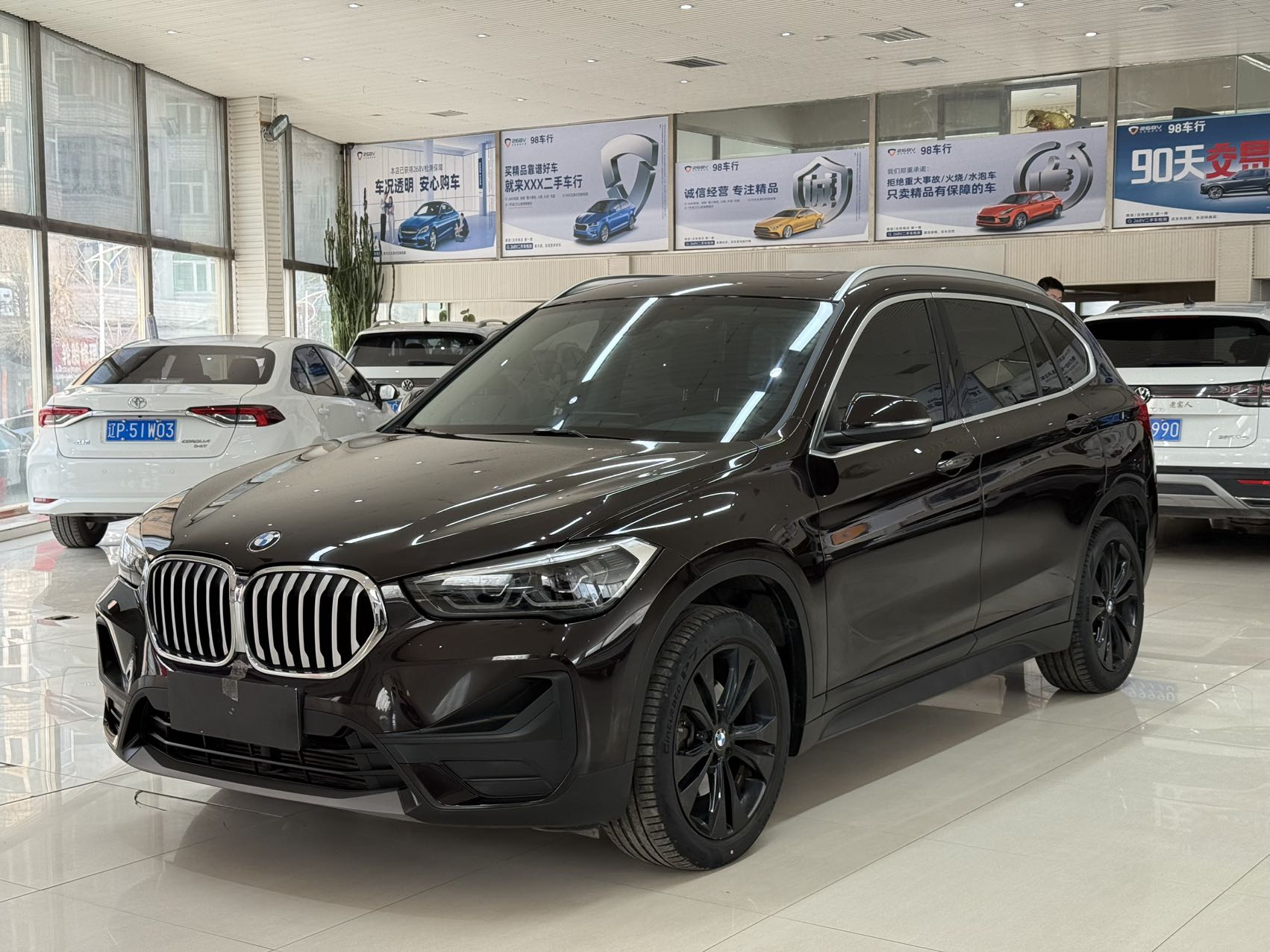 Обновление BMW X1 2021 года sDrive20Li мода