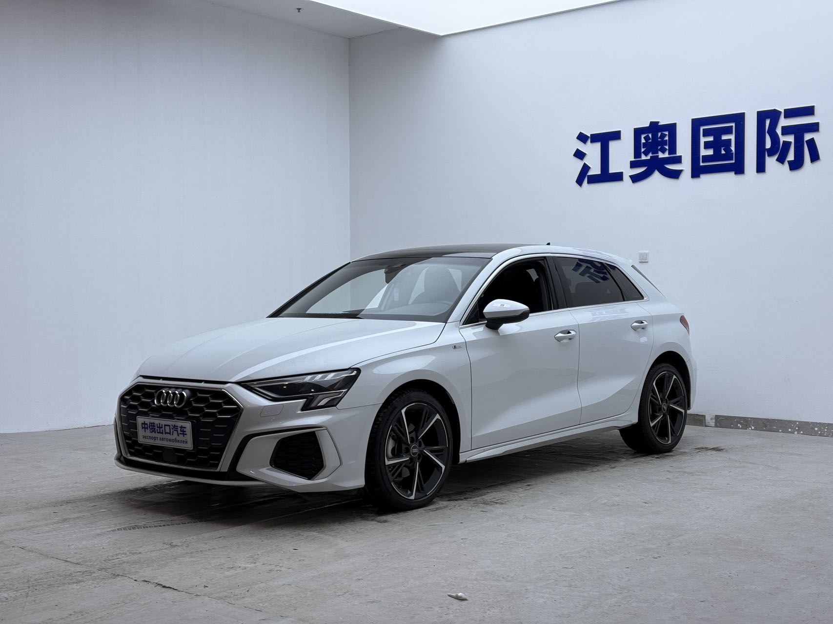 Audi A3 Sportback 35 TFSI 2022 г. Спортивная версия