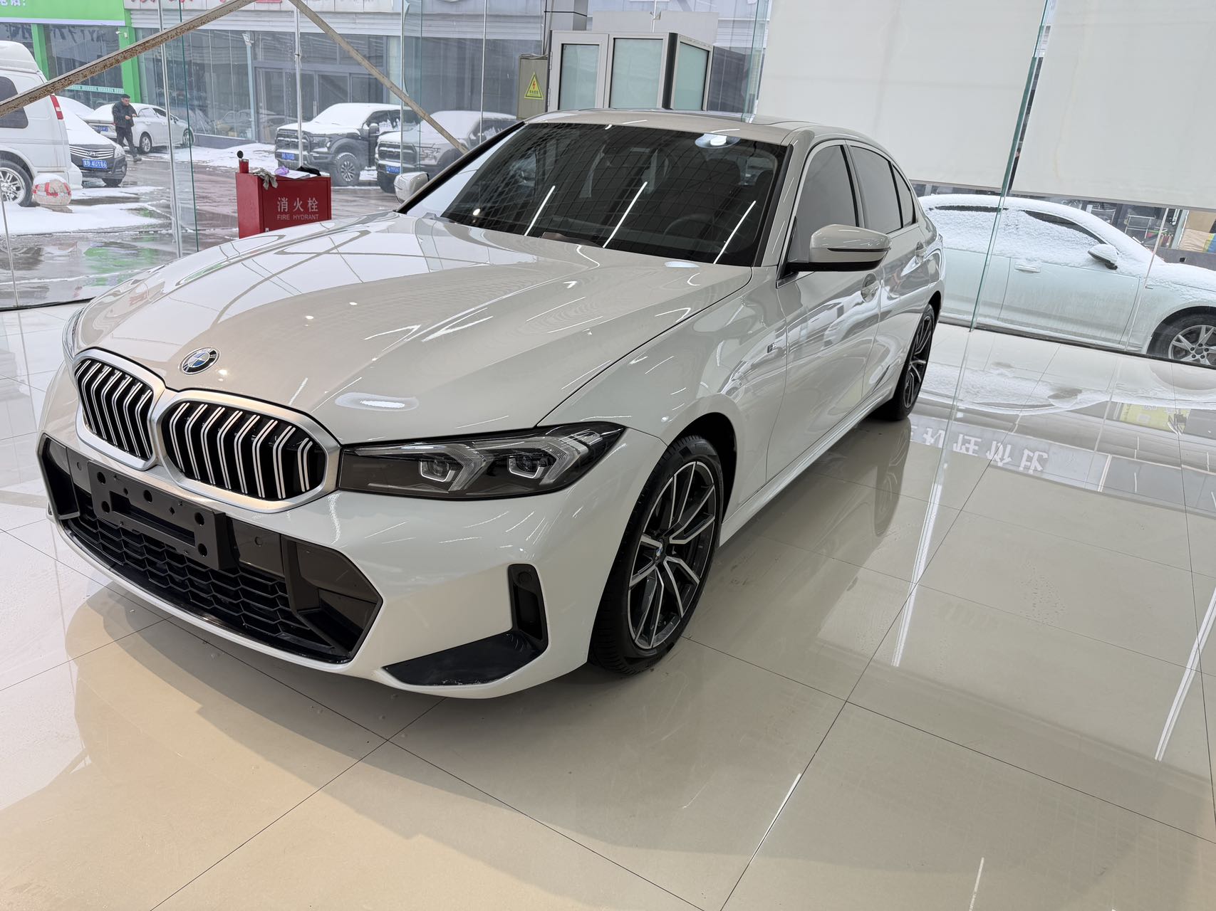 BMW 3 серии 2023 модель 320Li Комплект M Sport