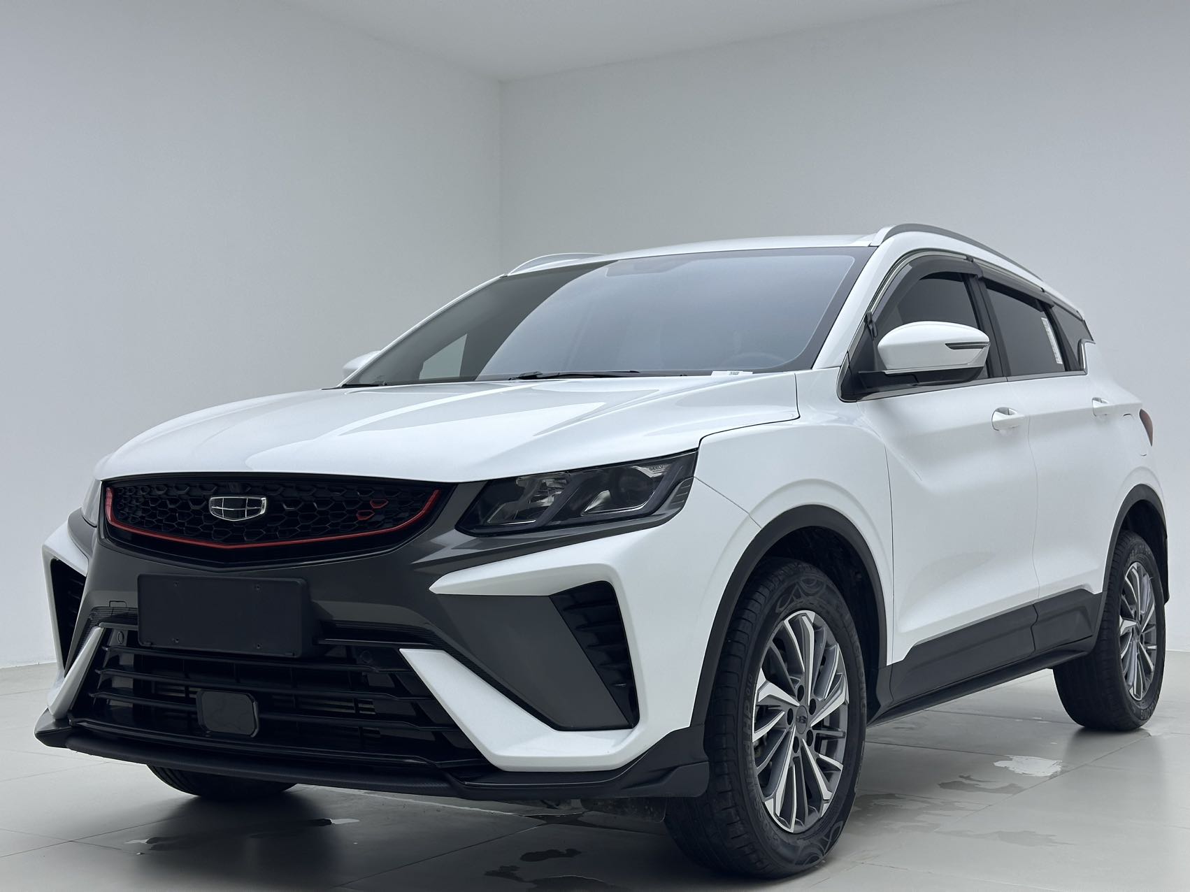 2021 модель Geely Bin Yue 1.4T DCT Platinum Edition