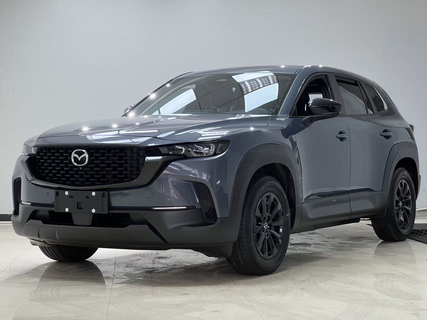 2023 Mazda CX-50 Line Также 2.0L Ведущая Версия