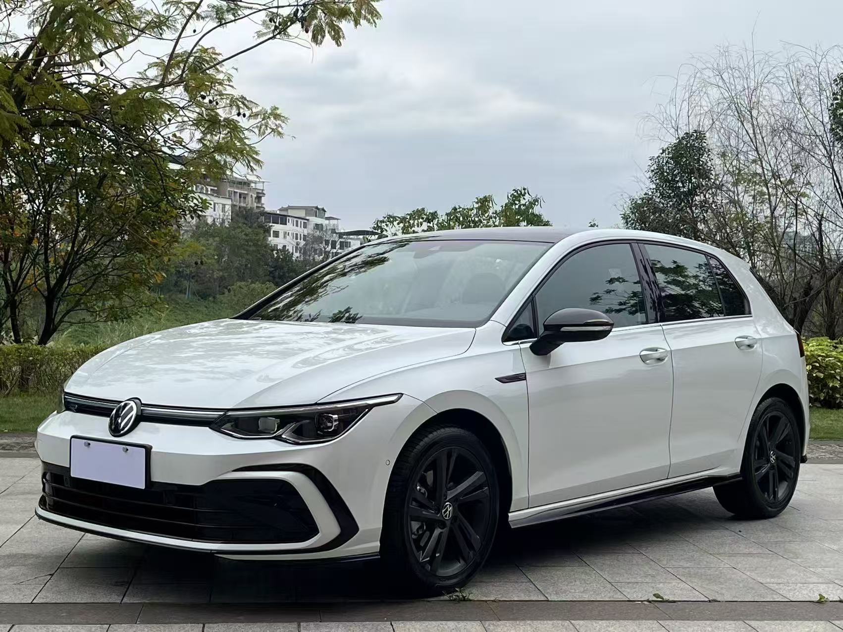 Гольф 2021 года 280TSI DSG R-Line