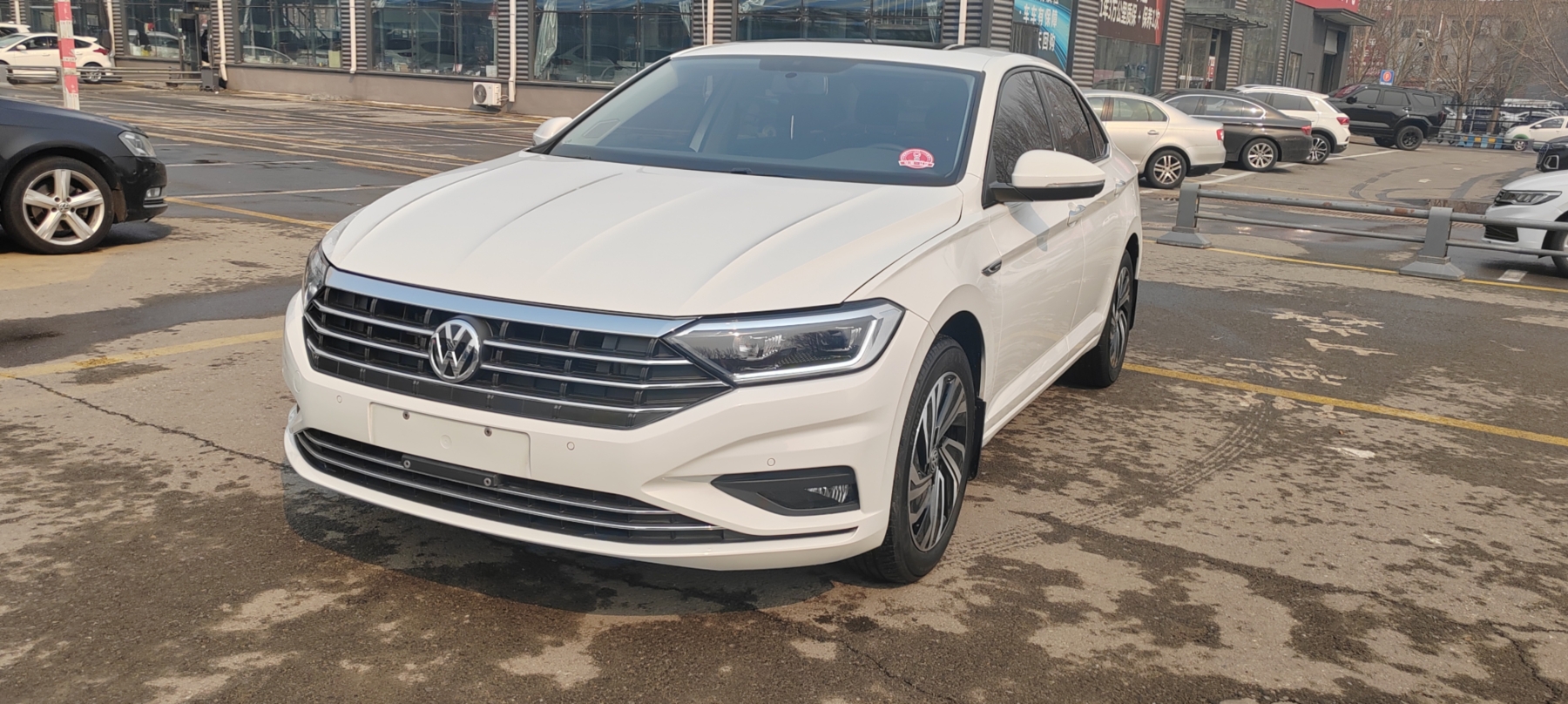 Volkswagen Sagitar версия Superior