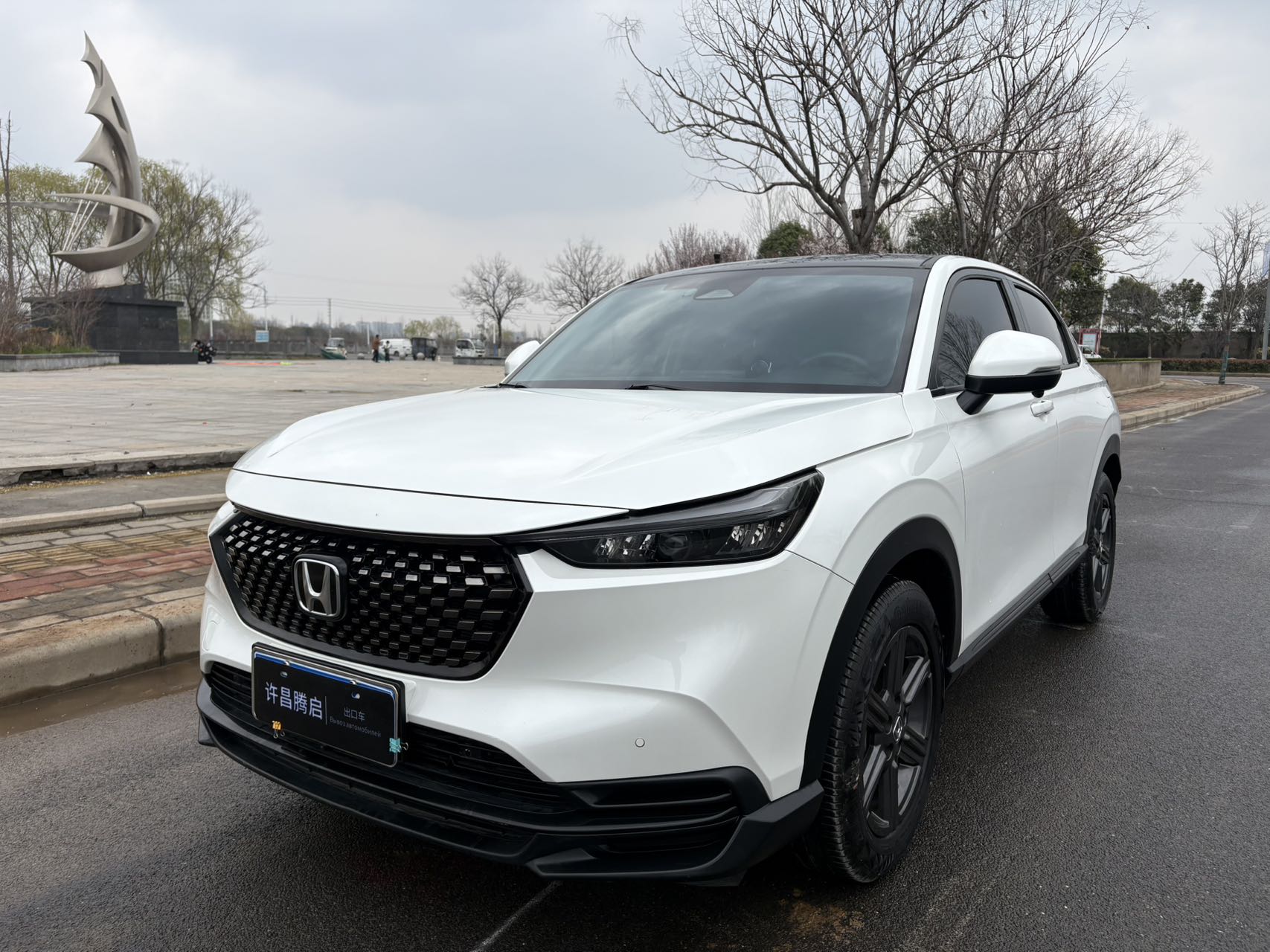 Honda XRV 2023, версия Hot Trend