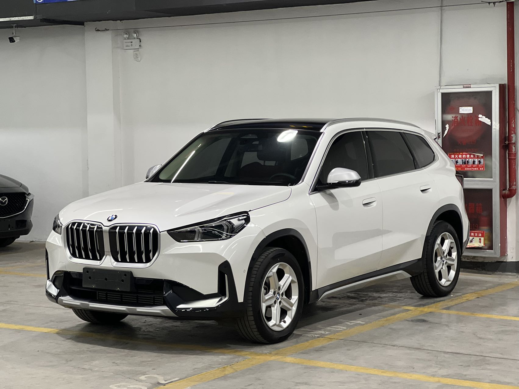 BMW X1 2023 модель sDrive20Li Комплект дизайна X