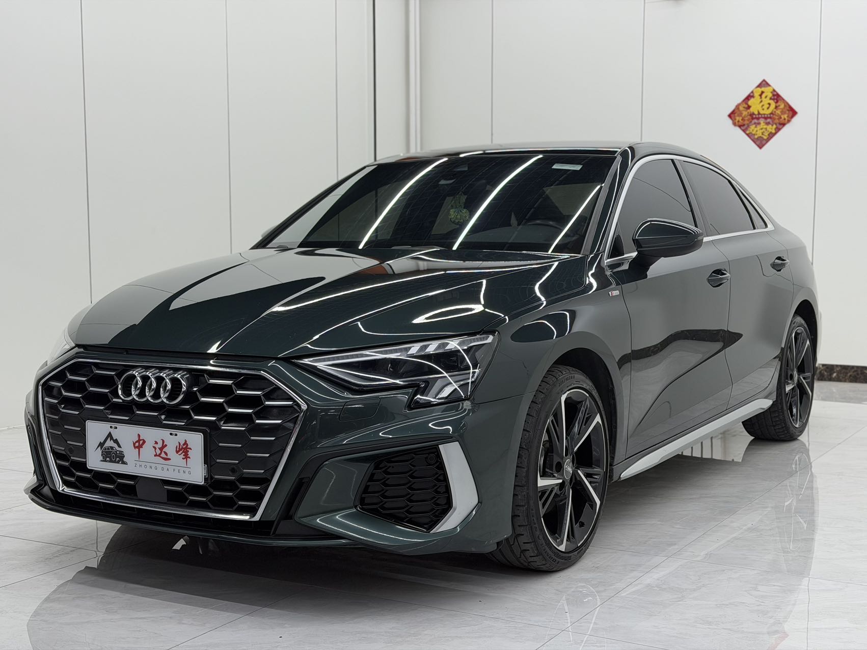 Audi A3L стильный и спортивный