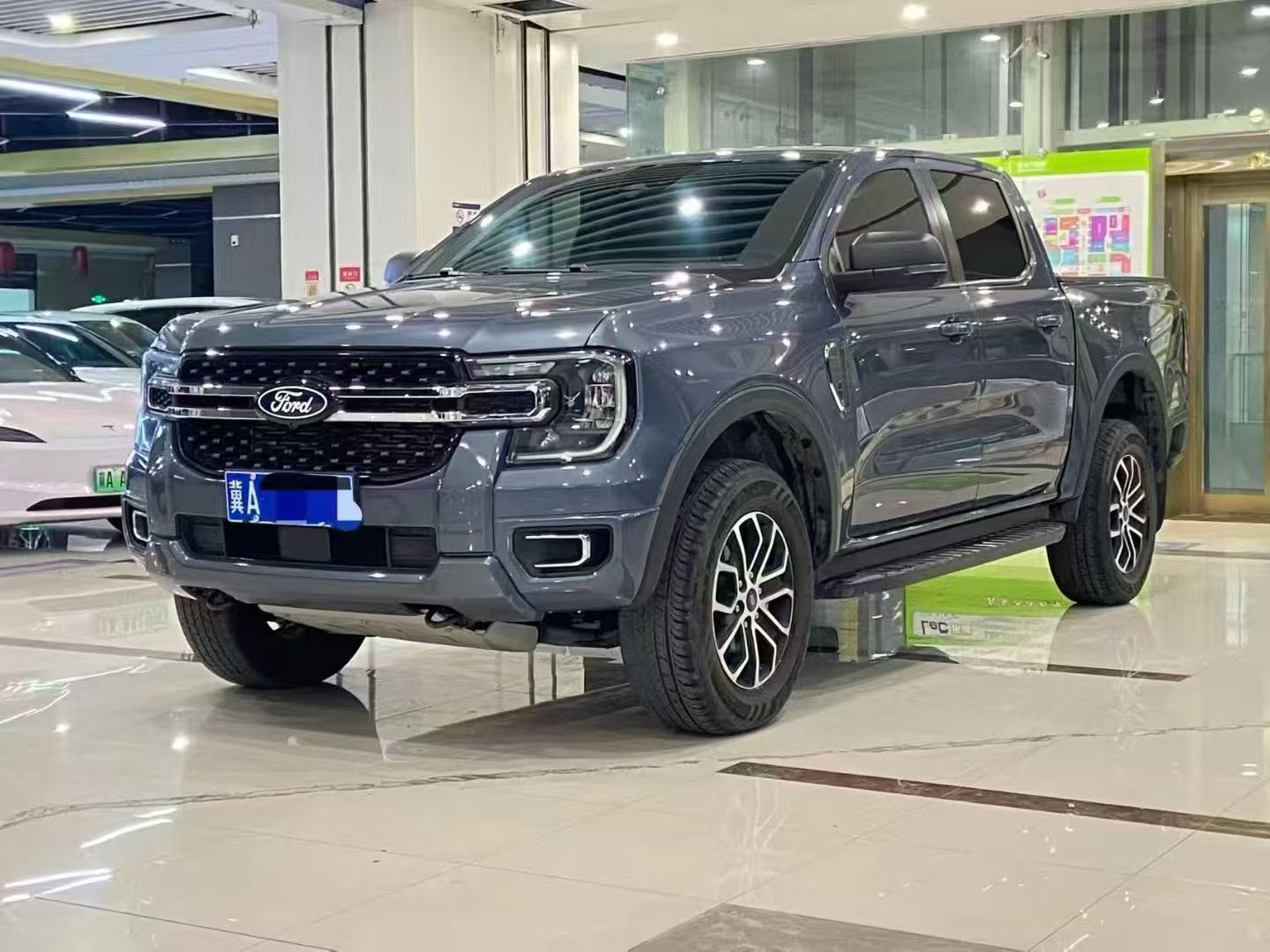 Ford Ranger 2024 года, версия Trailblazer с бензиновым двигателем и полным приводом