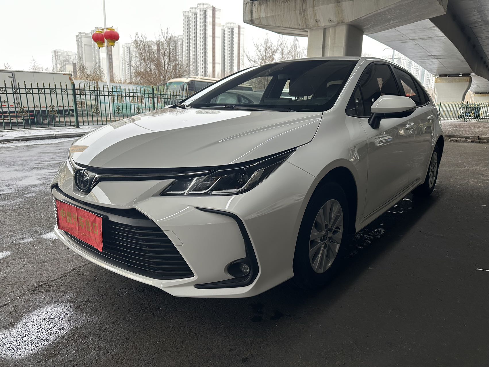 Тойота Королла 2023 1.2T S-CVT Пионер 