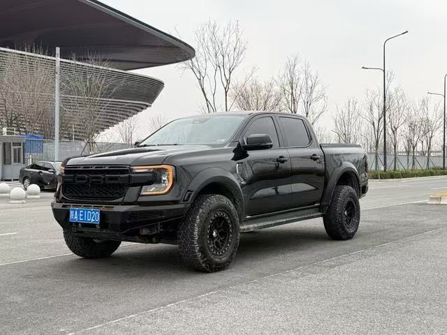 Ranger 2023 2.3T дизель Trail-4WD автоматическая версия