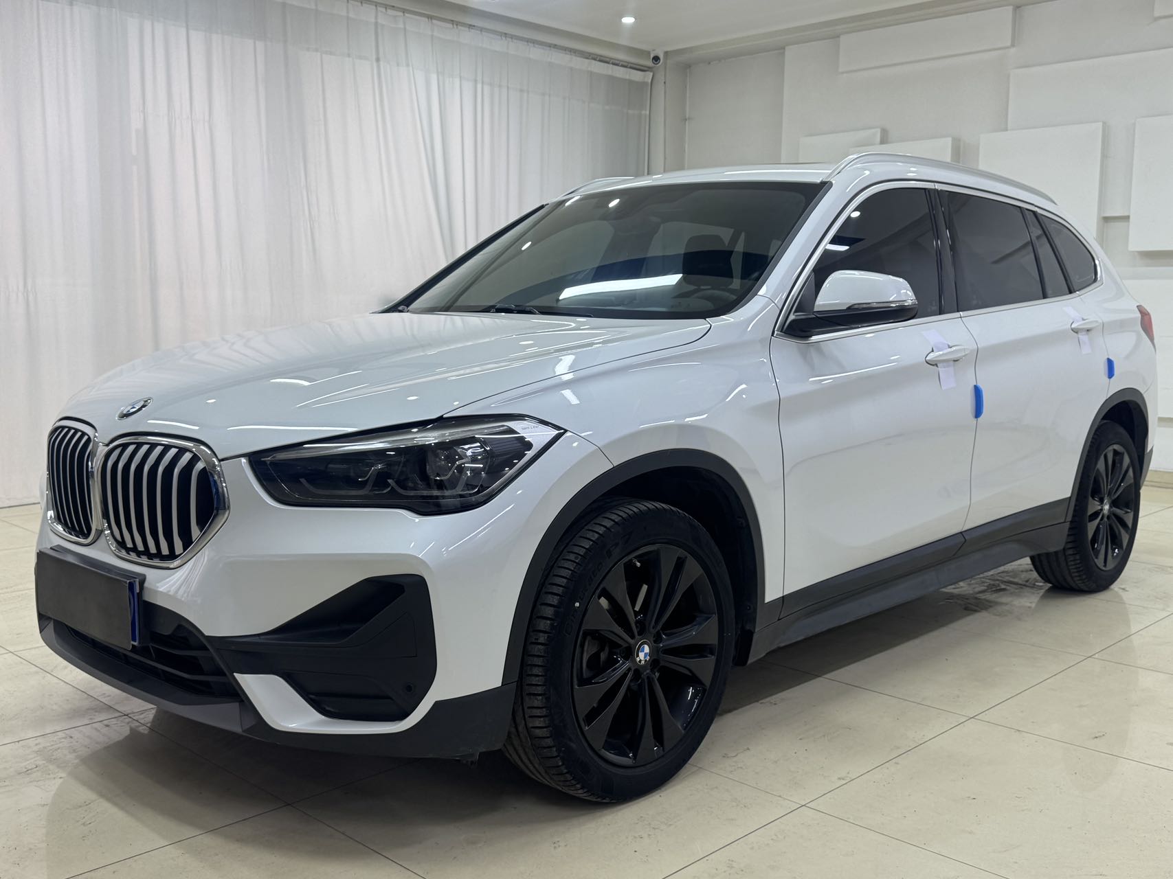 BMW X1 рестайлинг 2021, sDrive20Li, комплектация Fashion