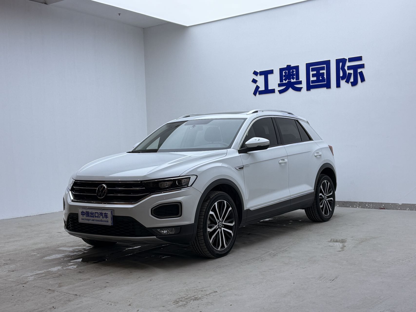 Volkswagen T-Roc 2021 г., 280 TSI, DSG, передний привод, Comfort